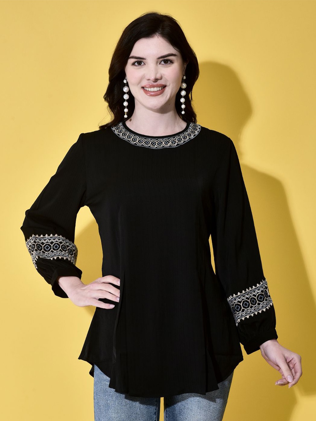 

FUTURO Embellished Top, Black