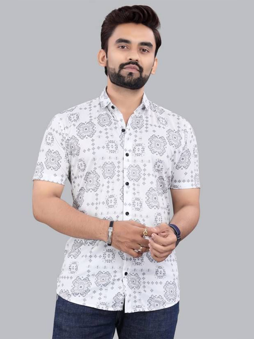 

iCome Men Slim Fit Spread Collar Floral Printed Casual Shirt, White