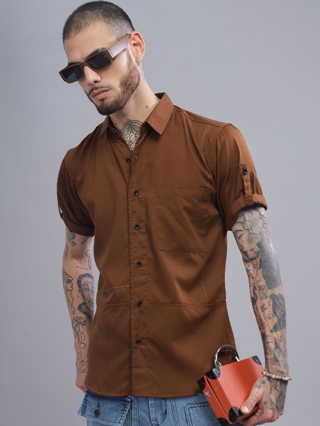 

iCome Men Spread Collar Solid Casual Shirt, Brown