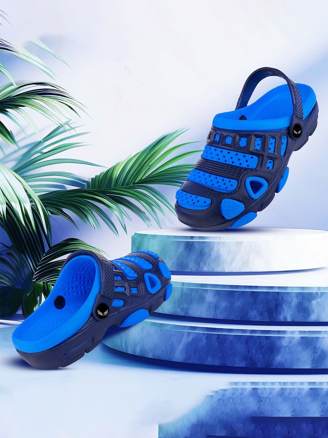 

BERSACHE Boys Clogs, Blue