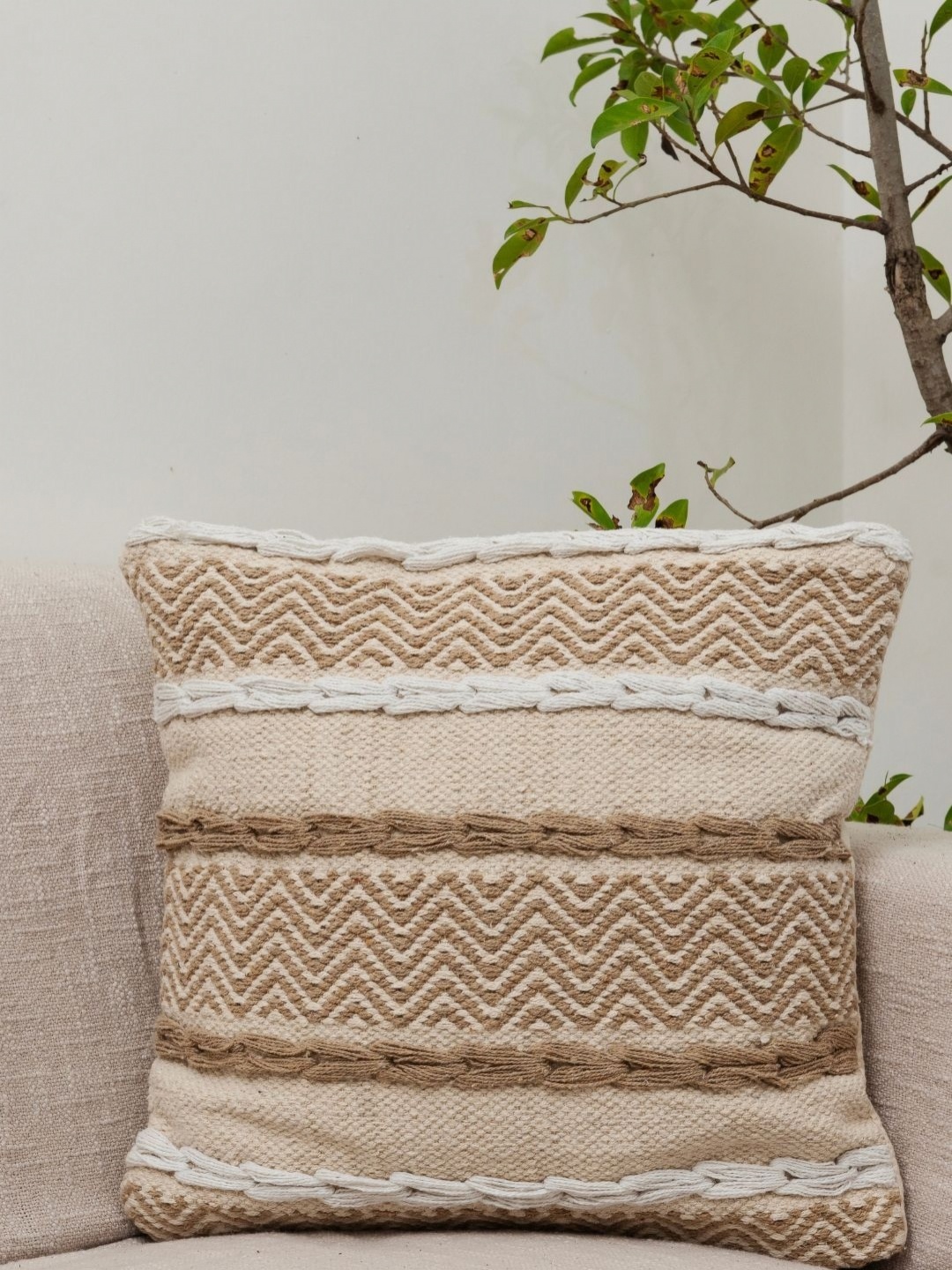 

Rya Living Beige & White Ethnic Motifs Printed Cotton Square Cushion Covers