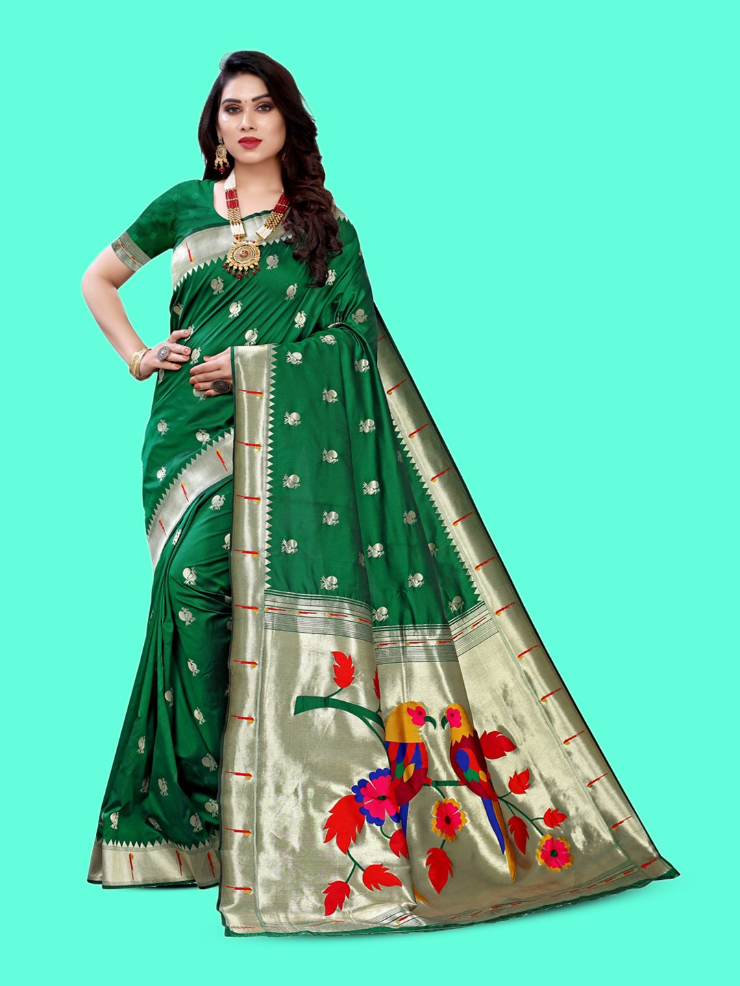 

DIVASTRI Woven Design Zari Silk Blend Paithani Saree, Green