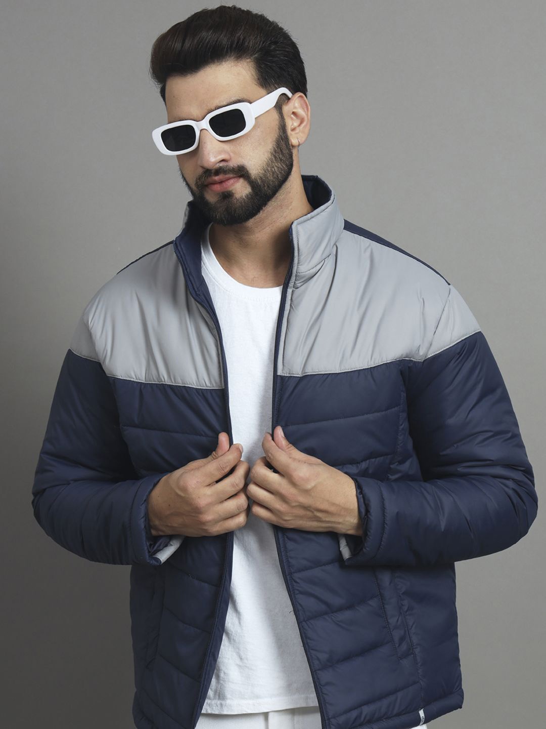 

RENUOVO Men Mock Collar Colourblocked Casual Padded Jacket, Navy blue