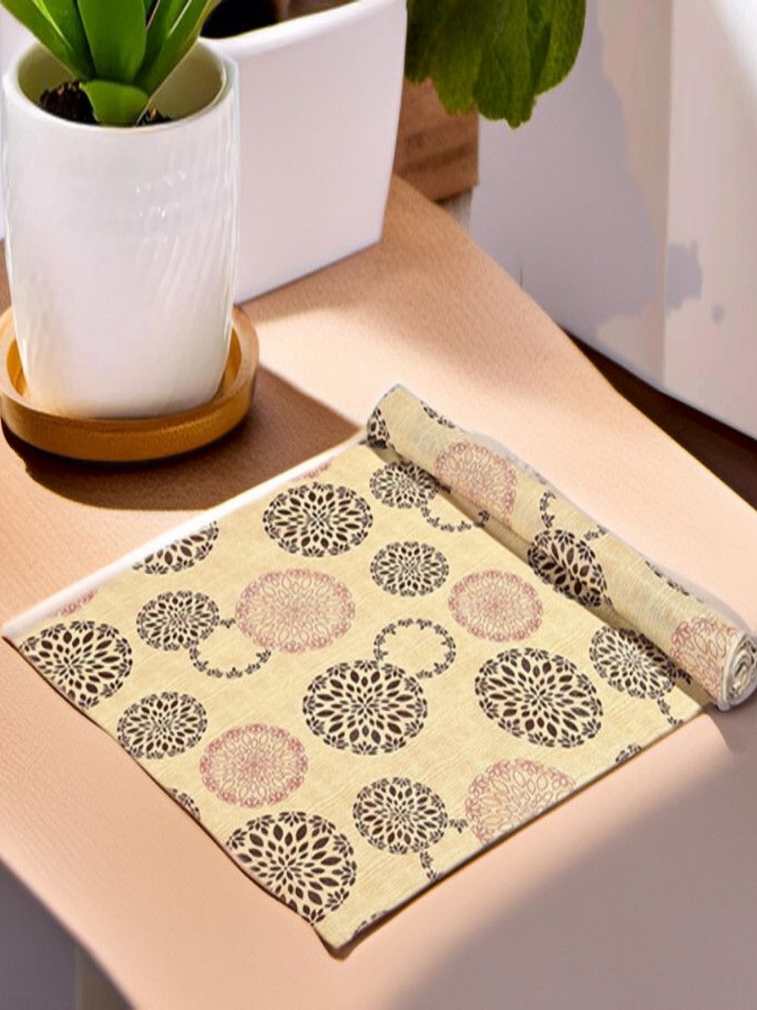 

REVEXO Beige & Brown Printed Water-Resistant Shelf Liner