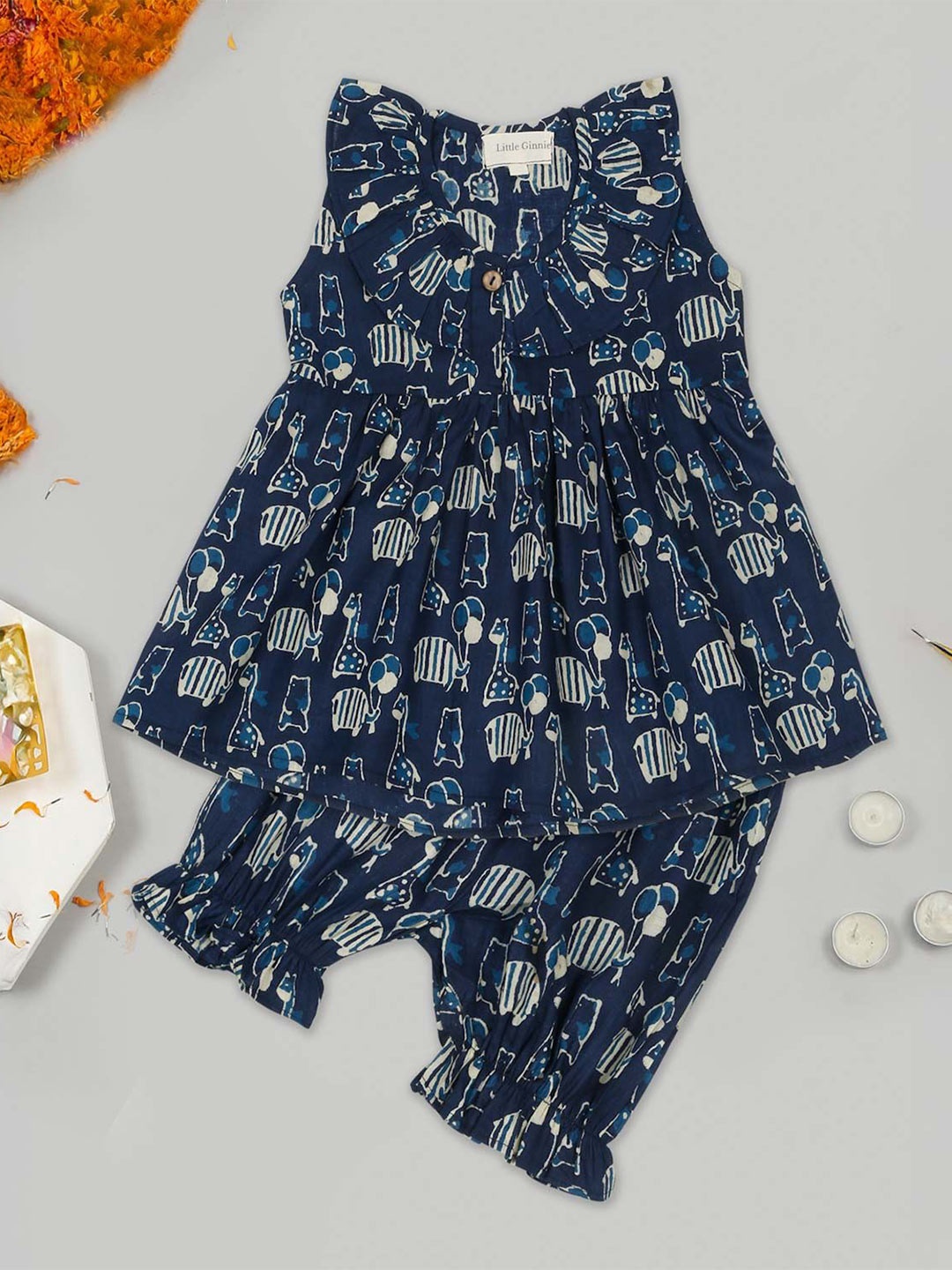 

LITTLE GINNIE Printed A-Line Top And Shorts, Navy blue