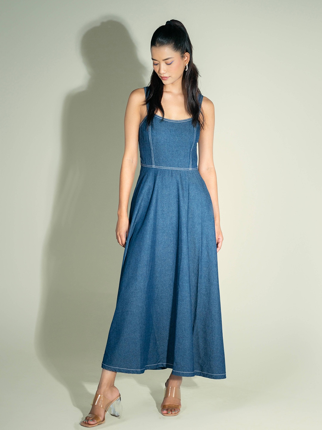 

ONSKA Women Denim Fit & Flare Sleeveless Maxi Dress, Blue