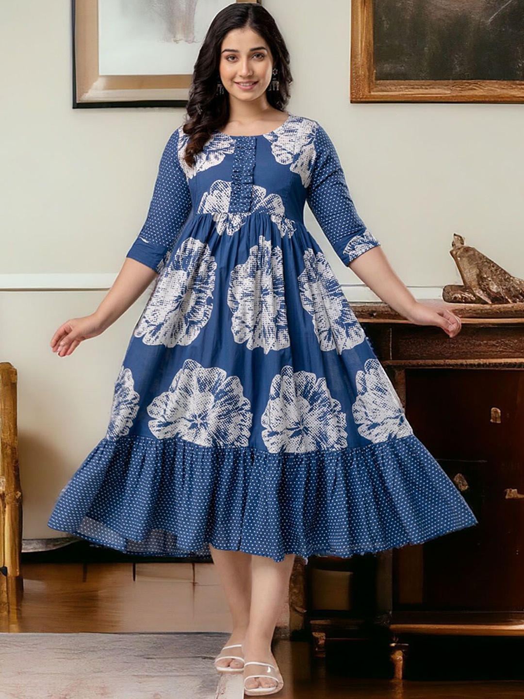 

Henal Floral Printed Round Neck Layered Pure Cotton Anarkali Maternity Kurta, Blue