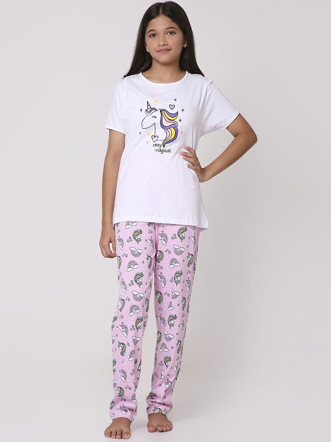 

TotzTouch Girls Printed Night suit, White