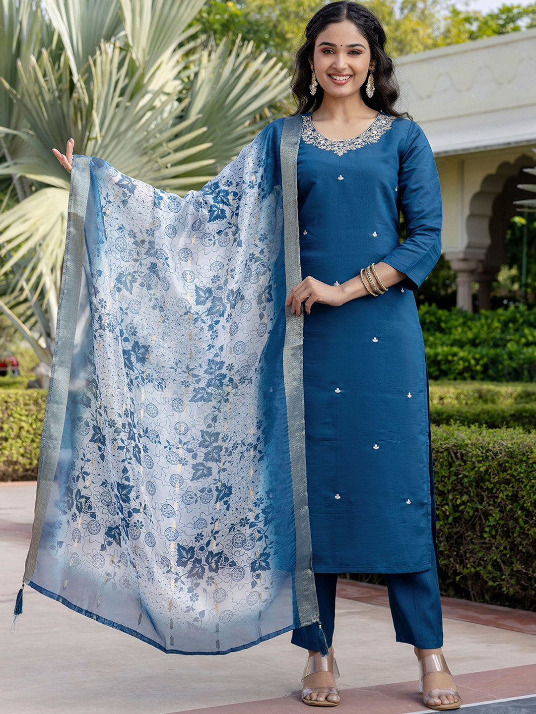 

Navlik Floral Embroidered Straight Kurta with Trouser & Dupatta, Turquoise blue