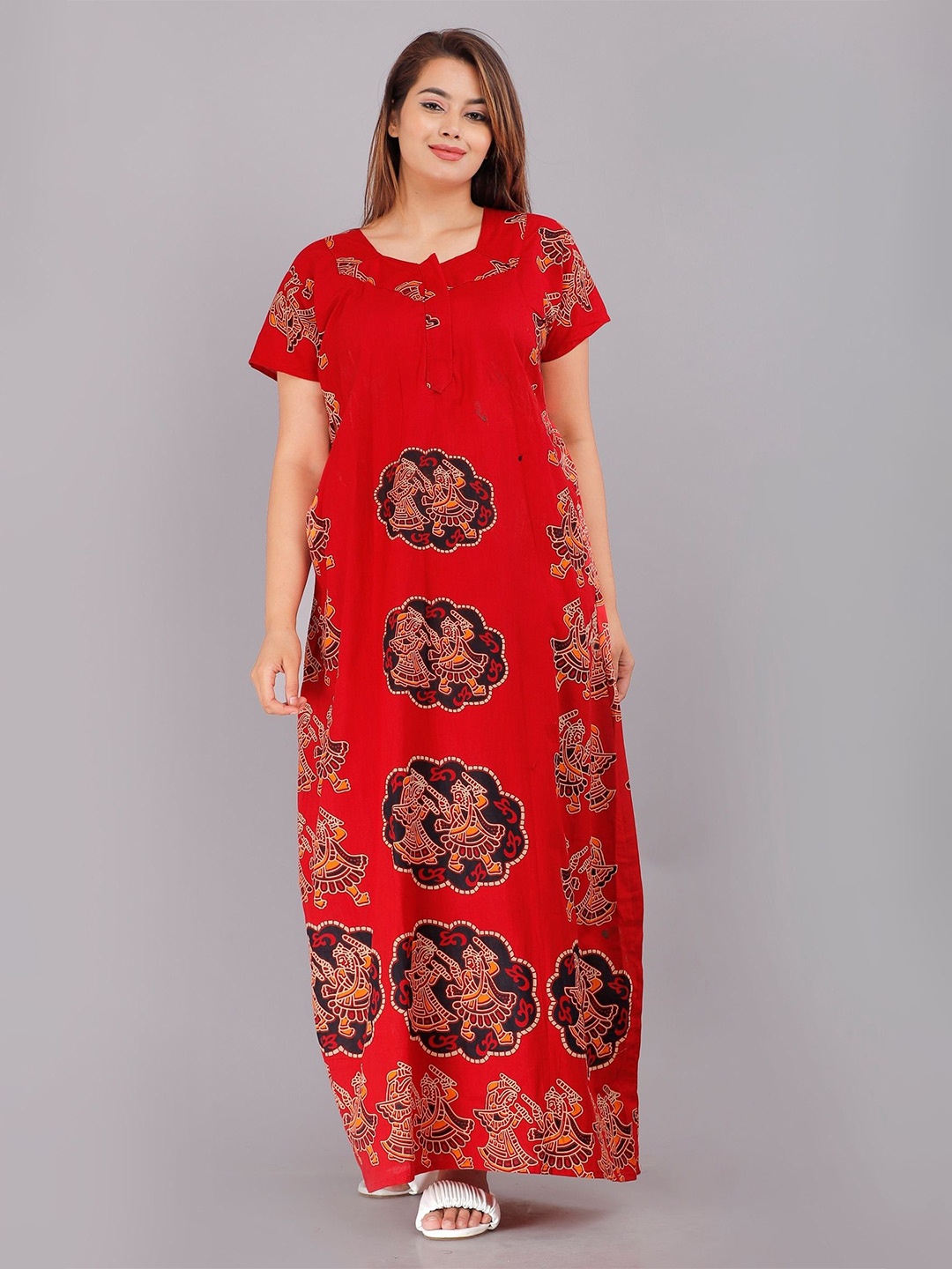 

PR PINK ROYAL Women Printed Maxi Nightdress, Red