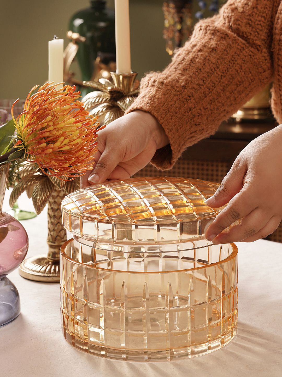 

Pure Home and Living Gold-Toned Ombre Cut Glass Box With Cover