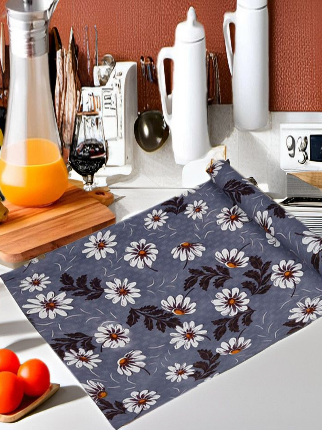 

REVEXO Blue & White Printed Water-Resistant Shelf Liner