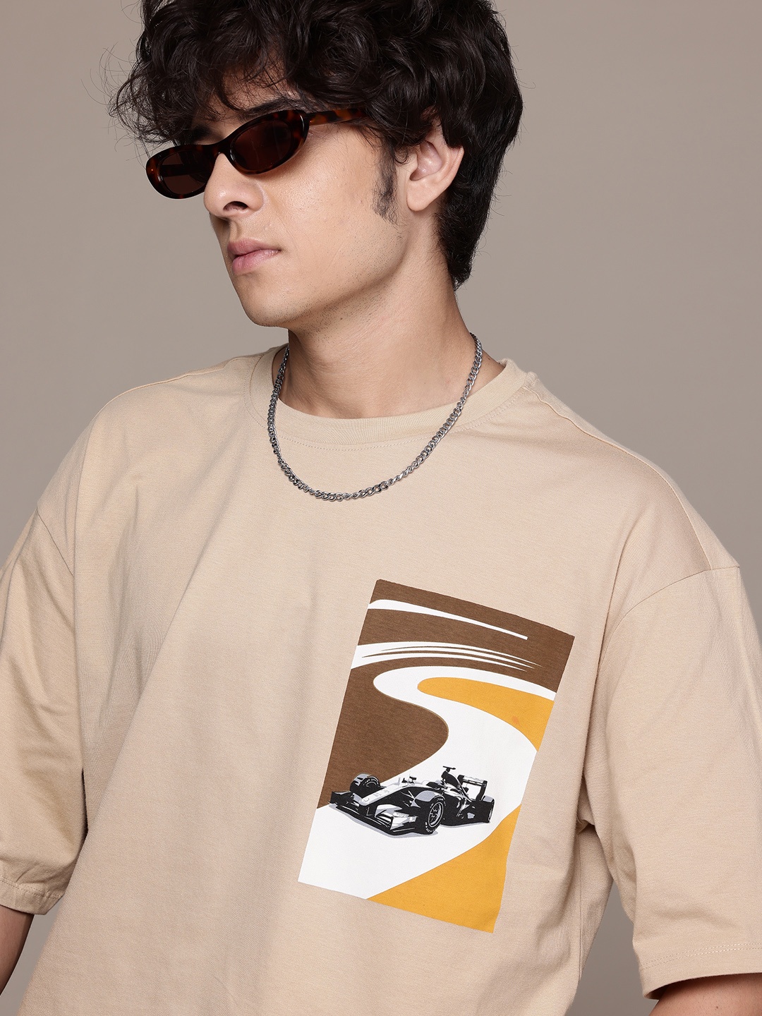

Roadster The Lifestyle Co. Pure Cotton Graphic Printed T-shirt, Beige