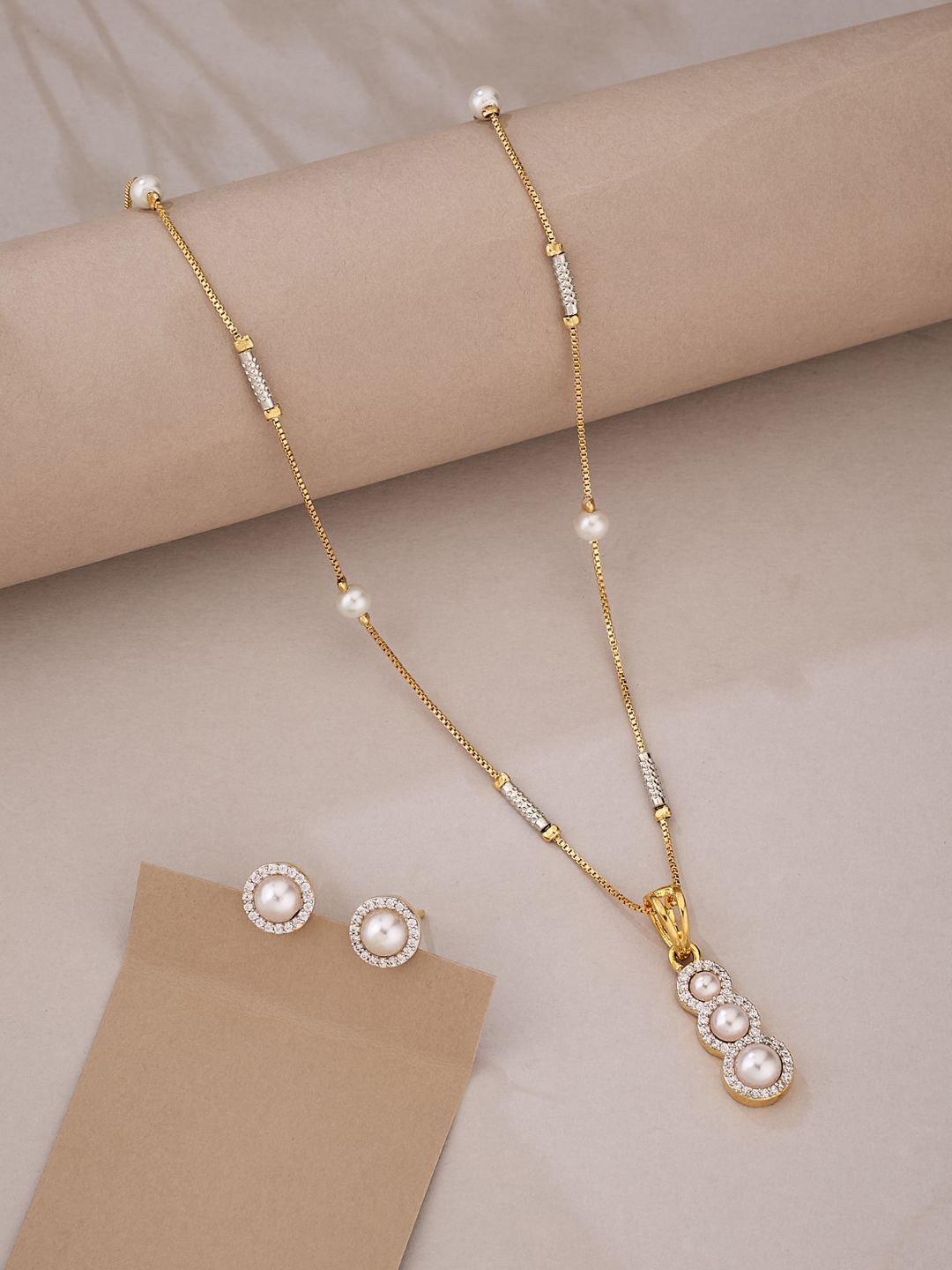 

ATIBELLE Gold-Plated Stone Studded & Beaded Jewellery Set