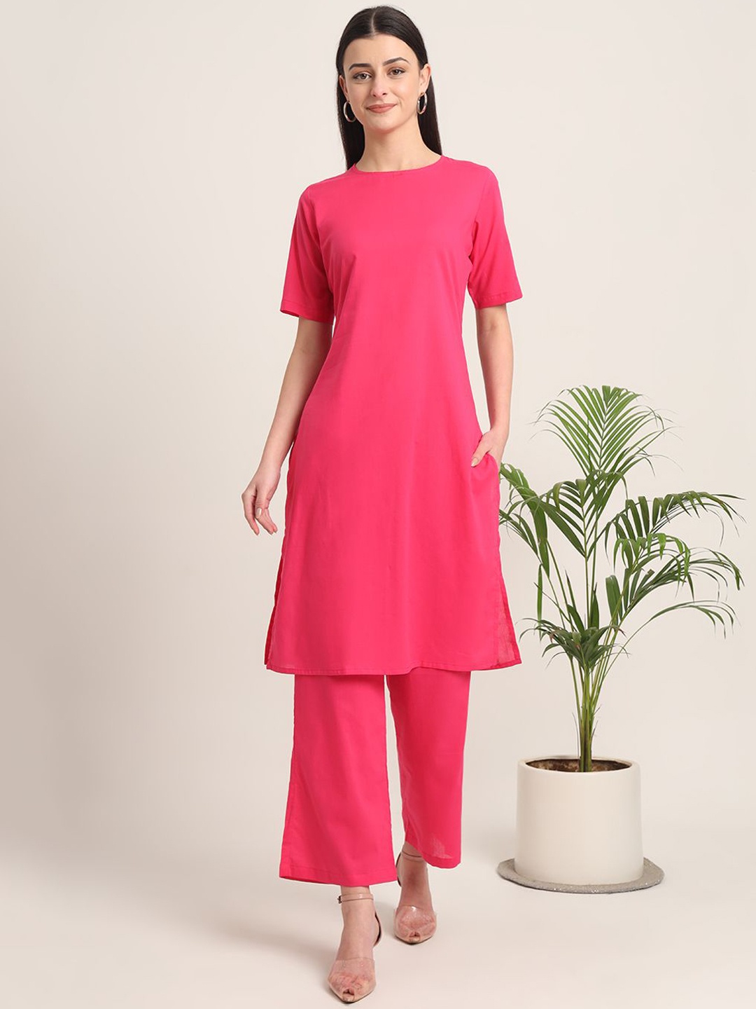 

Thevasa Pure Cotton Round Neck Tunic & Trouser Co-Ord Set, Pink