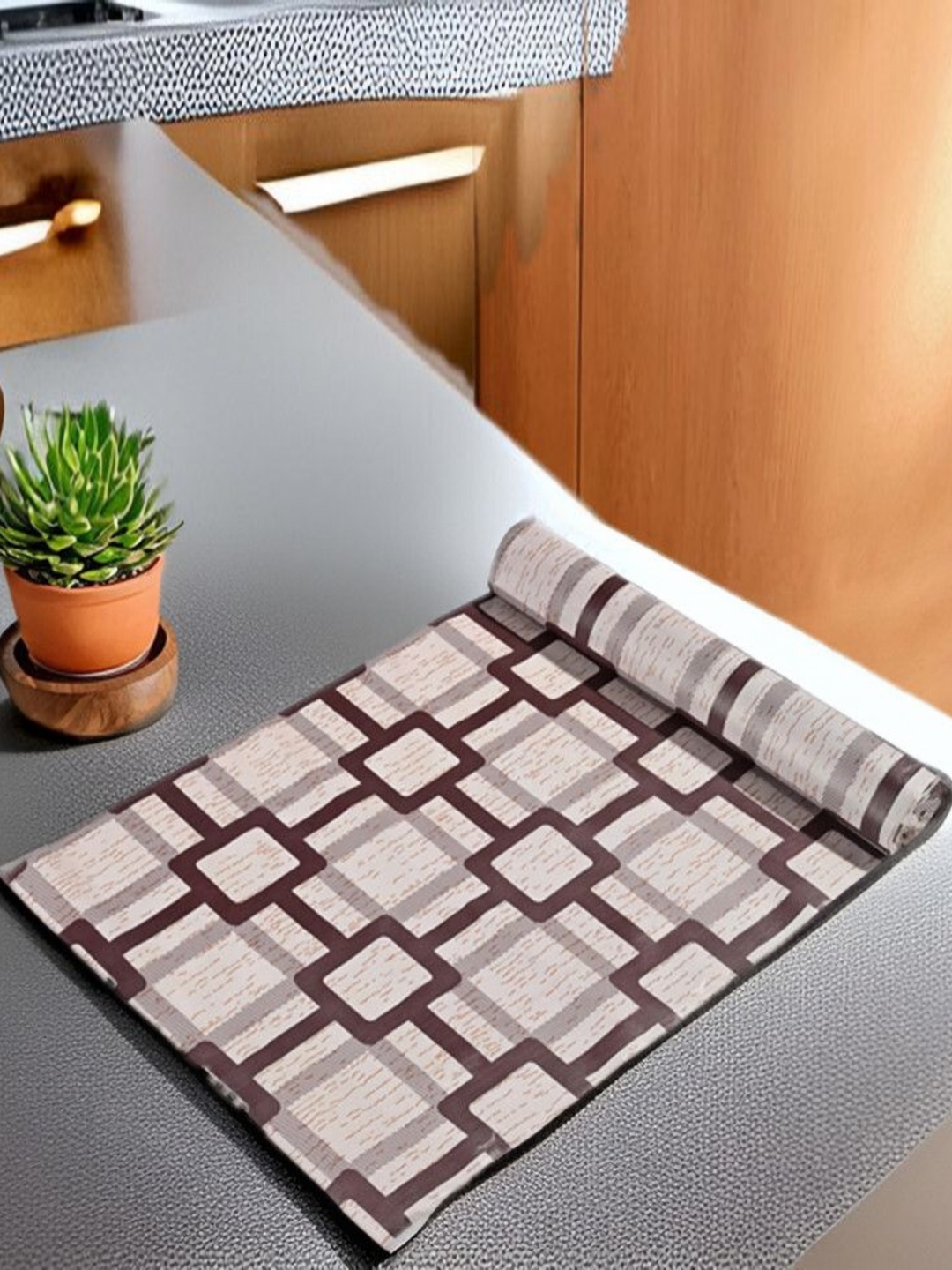 

REVEXO Beige & Brown Printed Water-Resistant Shelf Liner