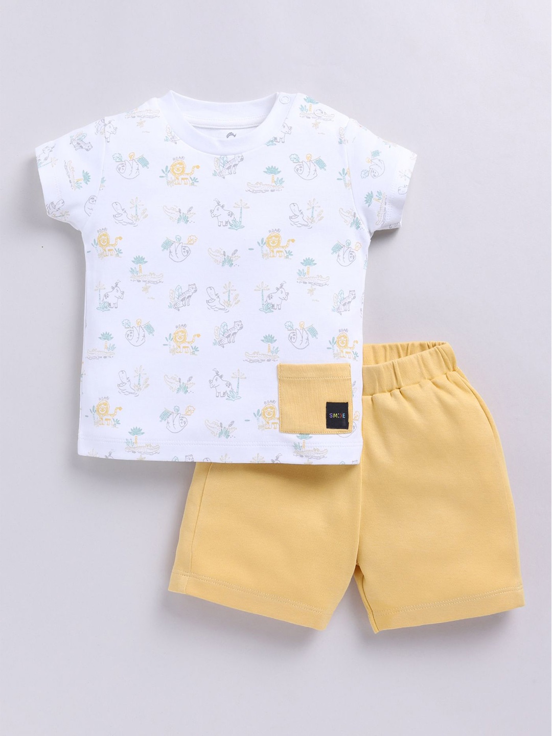 

BABY GO Boys Printed Round Neck T-shirt With Shorts, White
