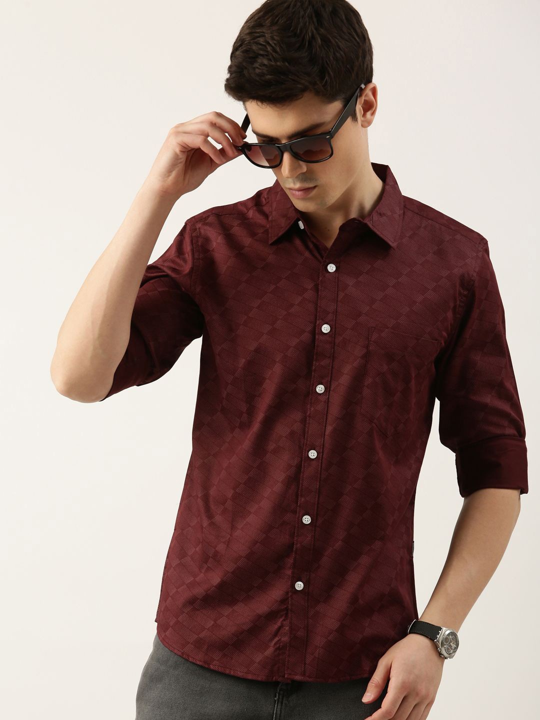 

Provogue Men Opaque Printed Casual Shirt, Maroon