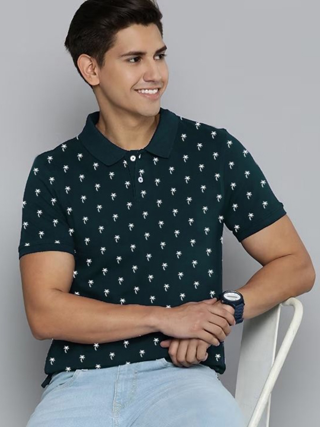 

MERRIMENT Men Printed Polo Collar Tropical T-shirt, Green