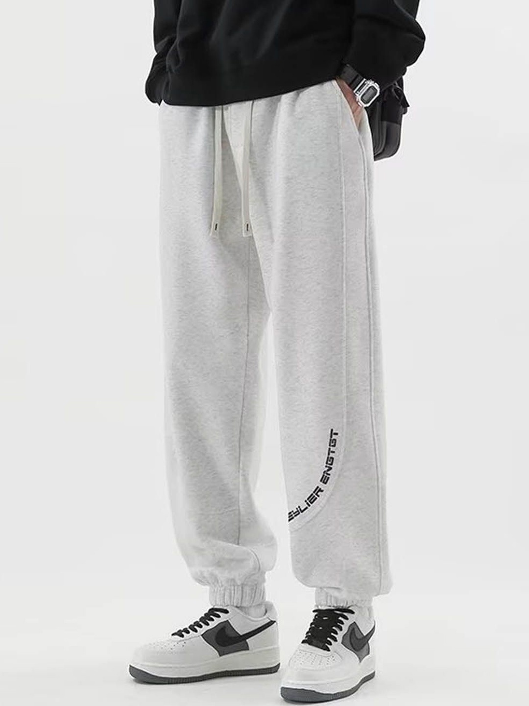 

StyleCast Men Mid-Rise Joggers, Grey