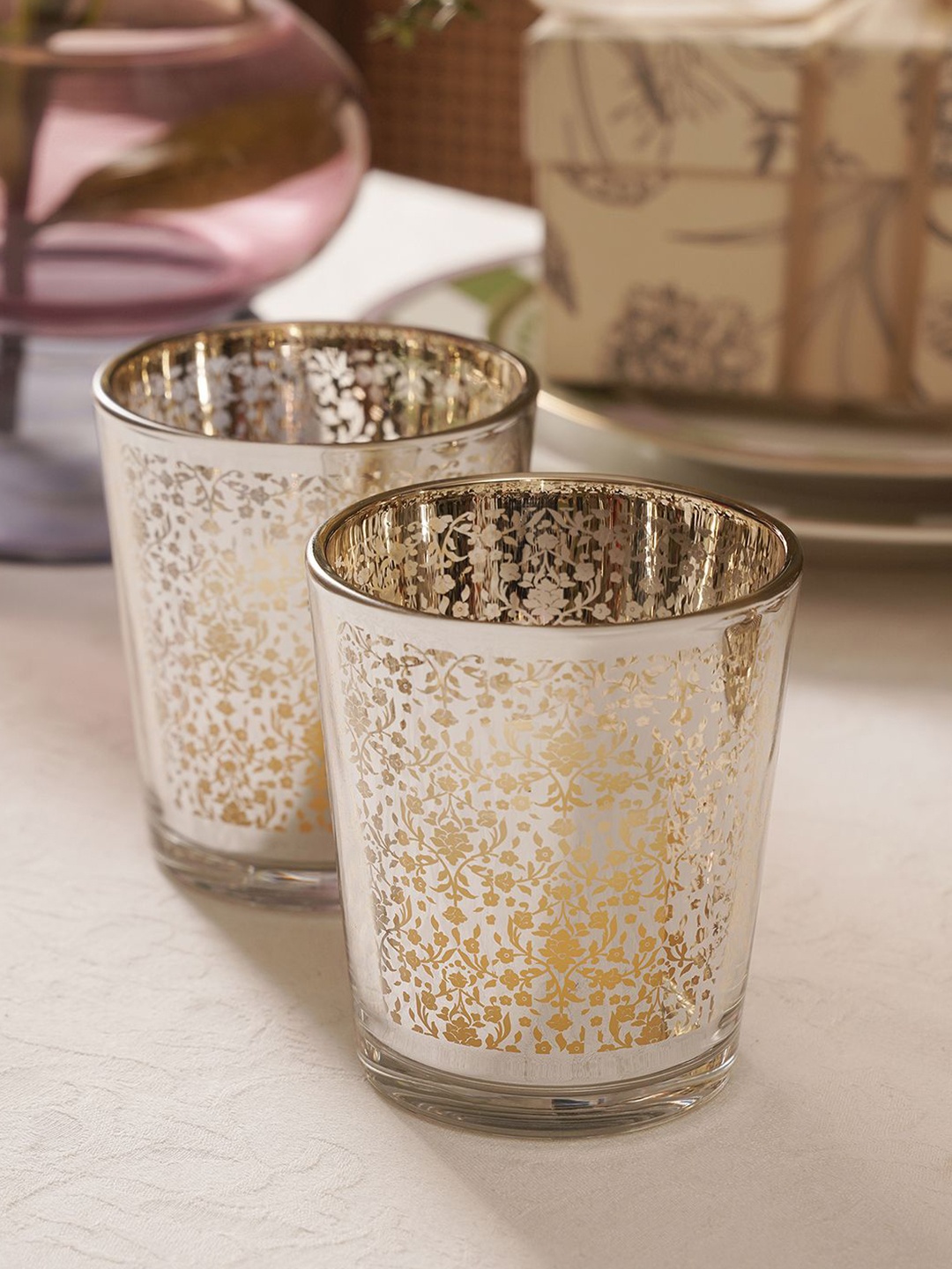 

Pure Home and Living Gold-Toned 2 Pieces Candle Holder