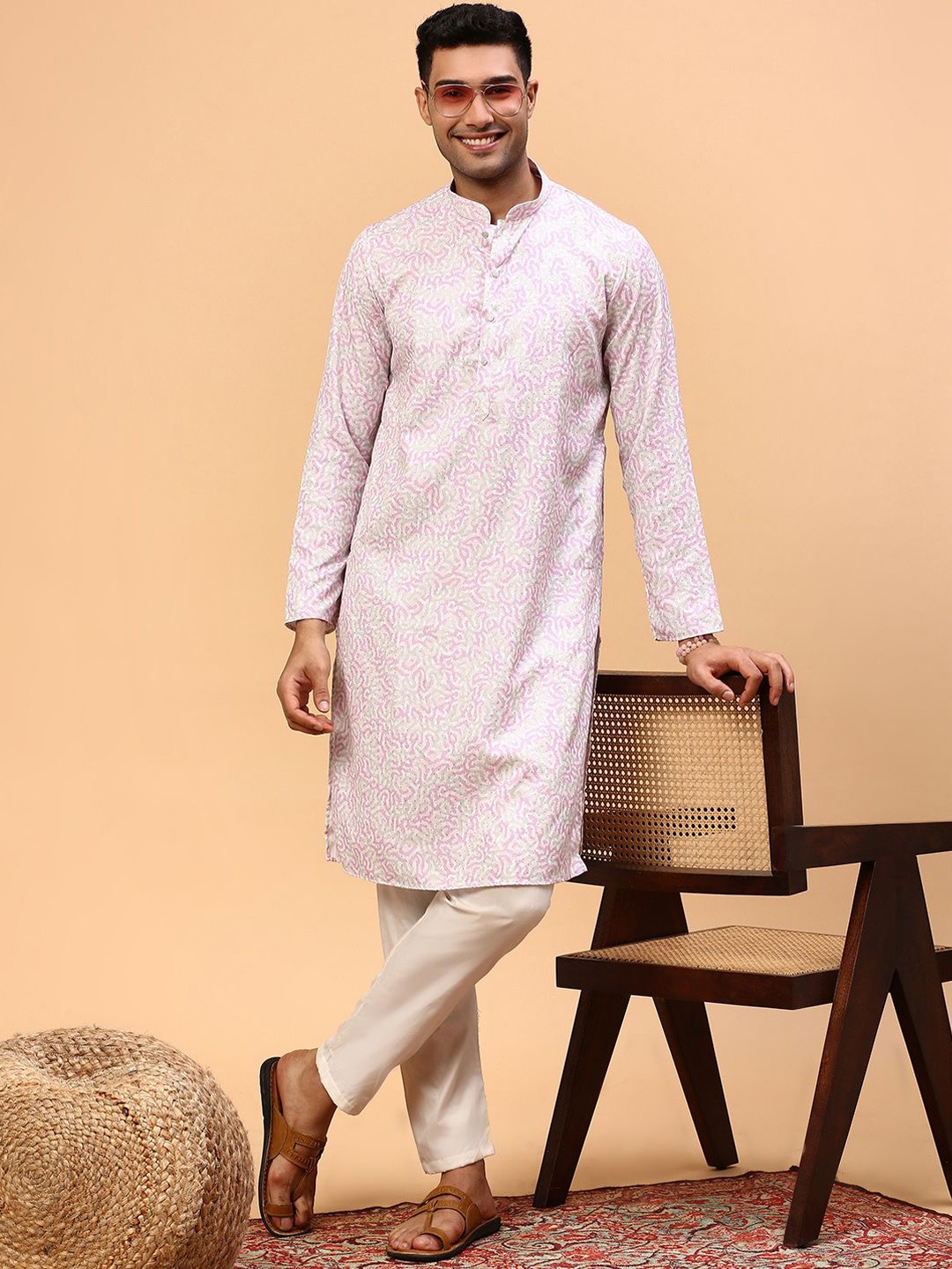 

CS EL Floral Printed Mandarin Collar Pure Cotton Straight Kurta, Pink