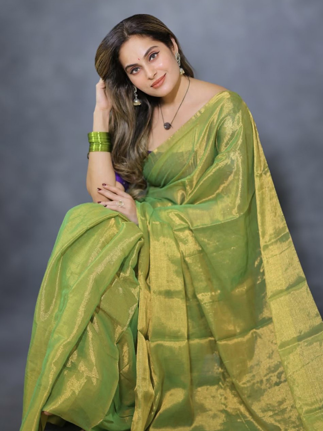 

SRILOK Tissue Handloom Tussar Saree, Green