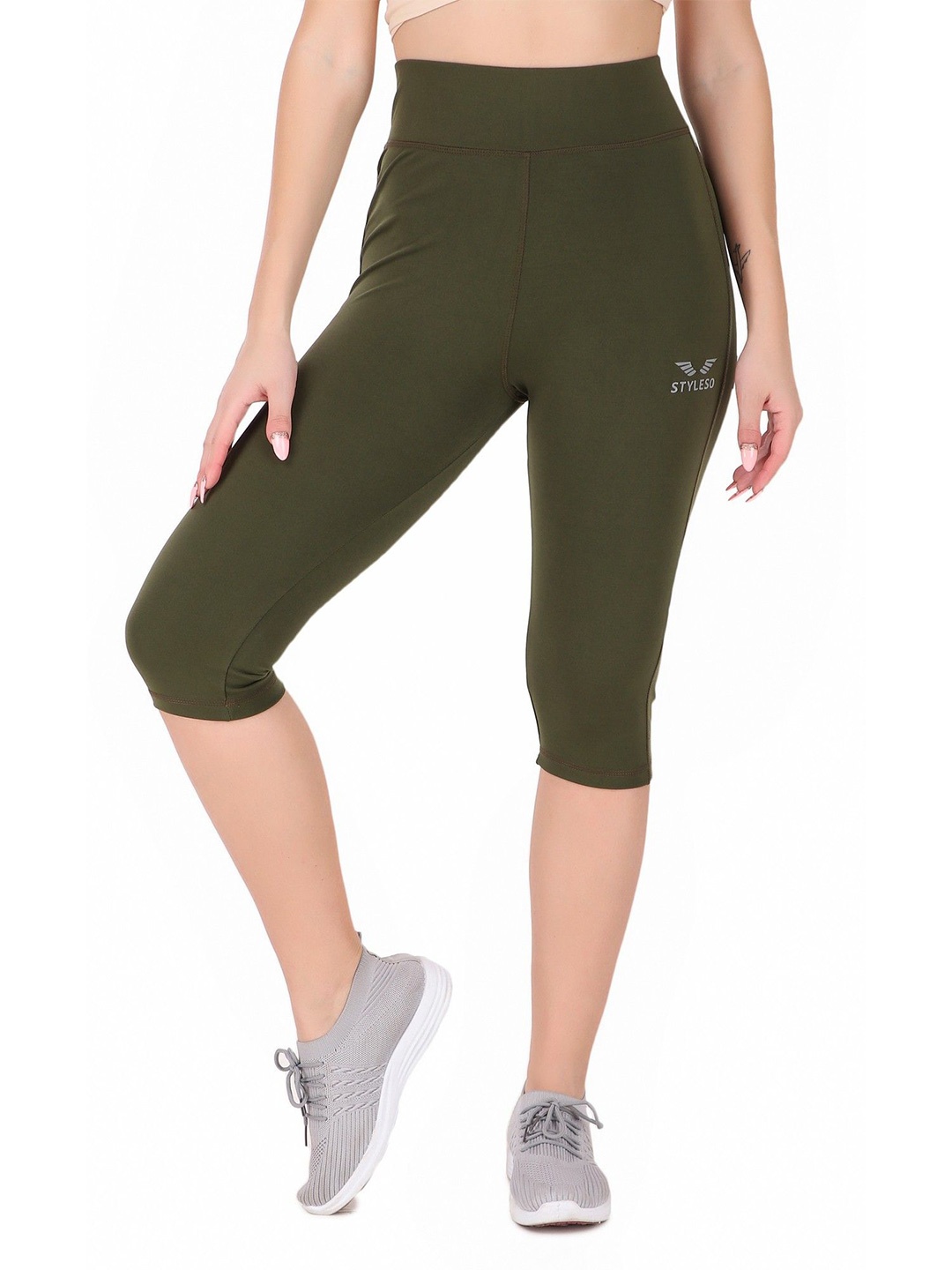 

STYLESO Women Cotton Skinny Fit Capris, Olive
