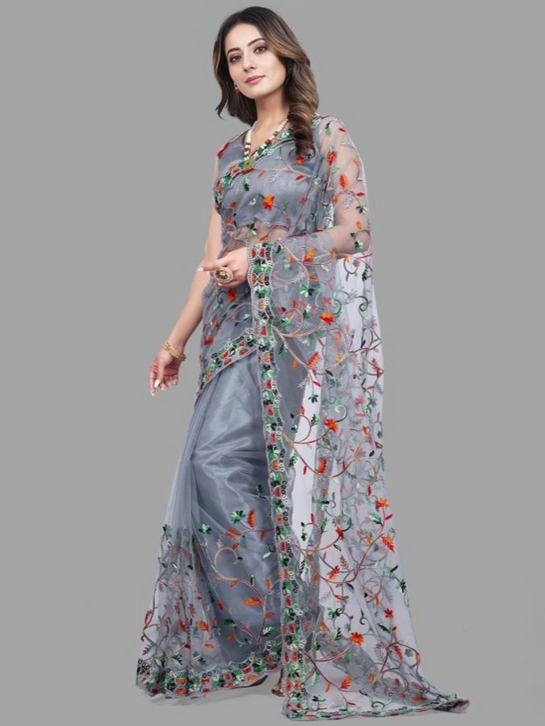 

Aika Embellished Embroidered Net Saree, Grey