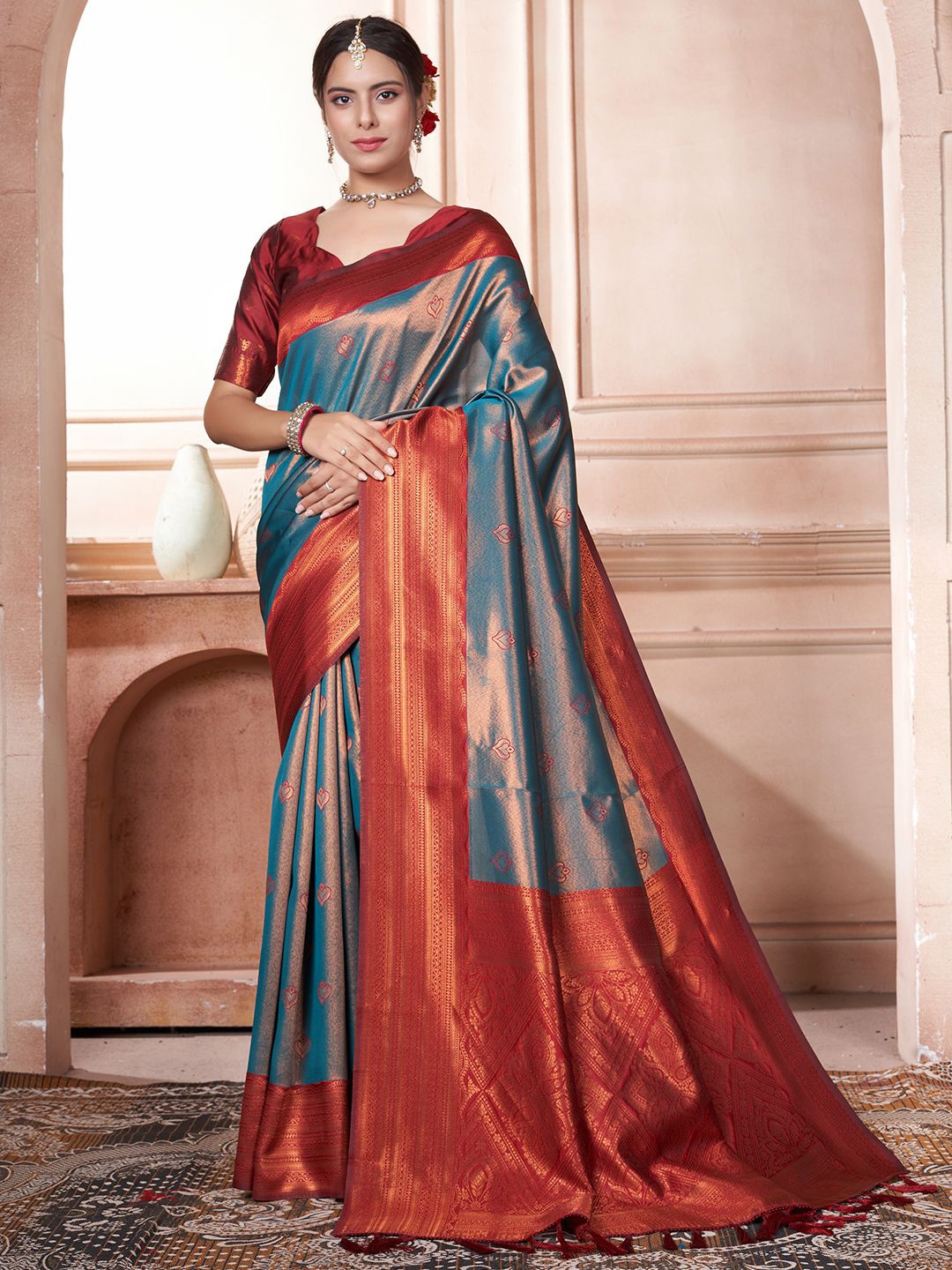 

LeeliPeeri Designer Ethnic Motifs Zari Designer Kanjeevaram Saree, Teal