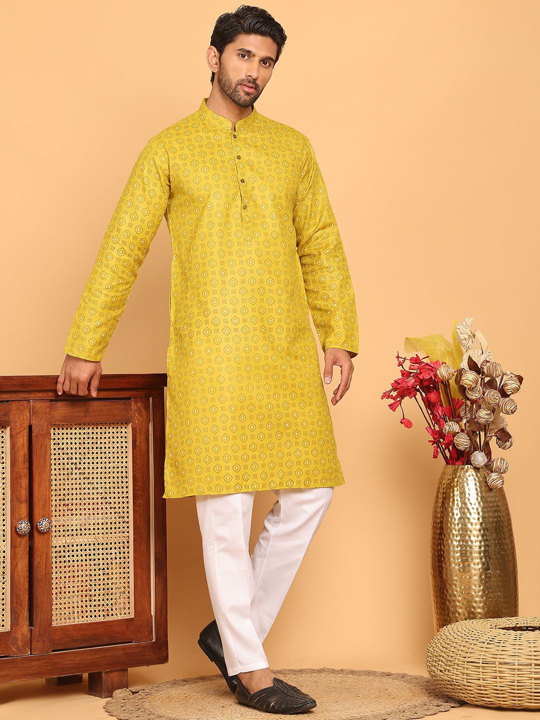 

Anouk Mustard Geometric Printed Mandarina Collar Kurta With Pyjama