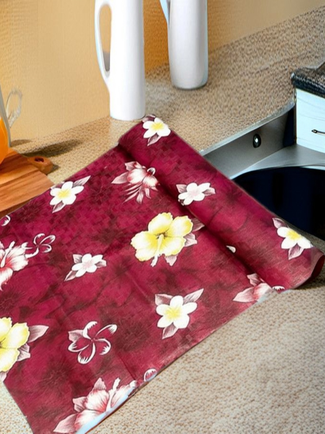 

REVEXO Pink Printed Water-Resistant Shelf Liner