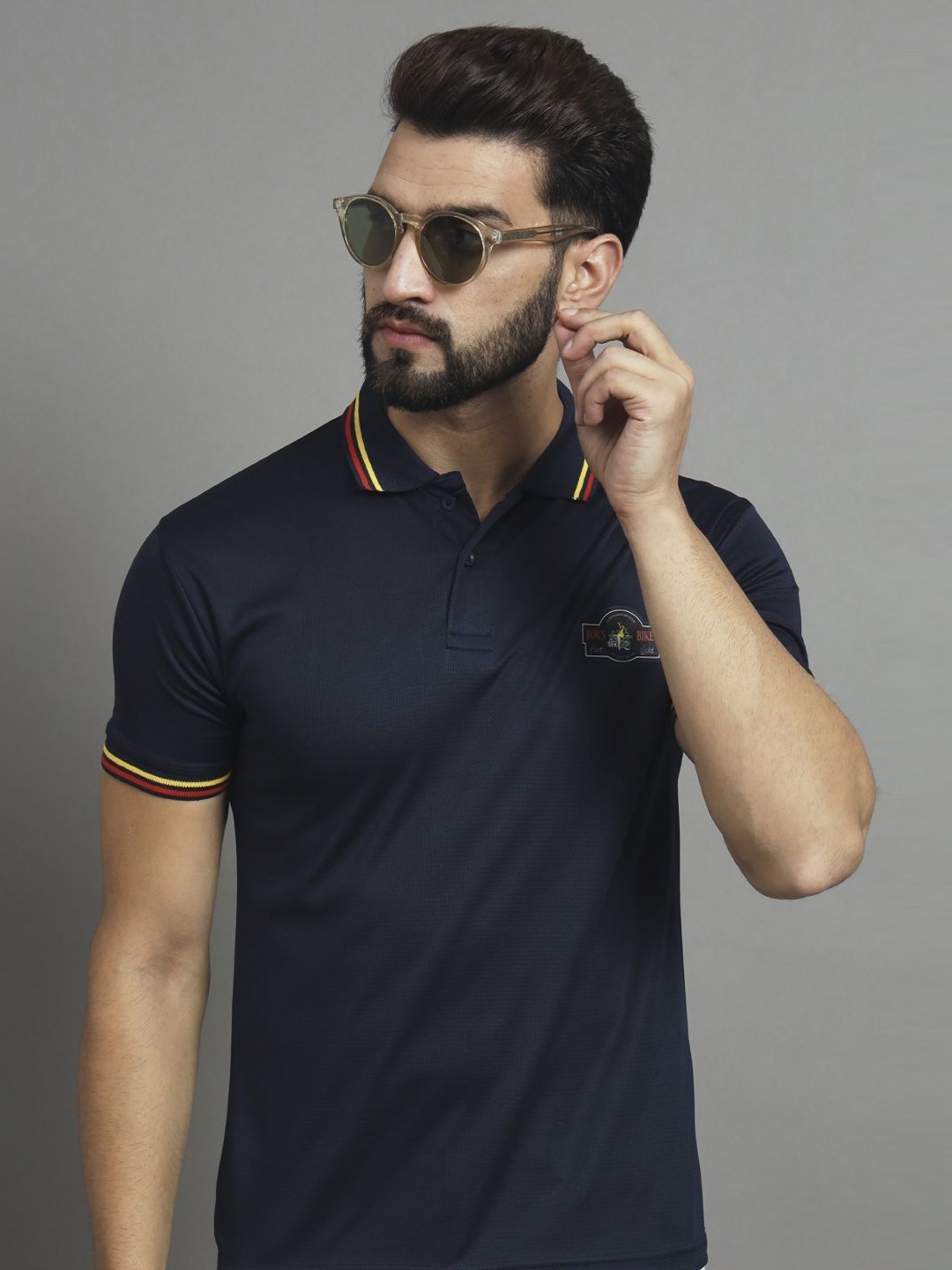 

RENUOVO Men Solid Polo Collar Cotton T-shirt, Navy blue
