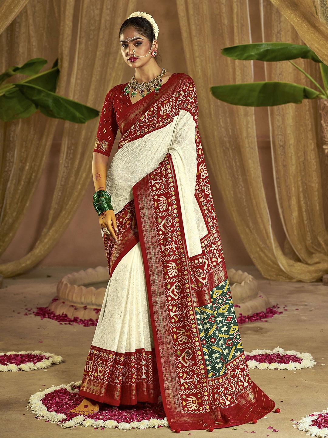 

Moda Rapido Ethnic Motifs Zari Pure Georgette Patola Saree, Cream