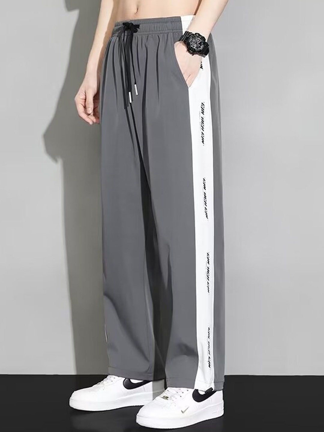 

StyleCast Men Regular Trousers, Grey