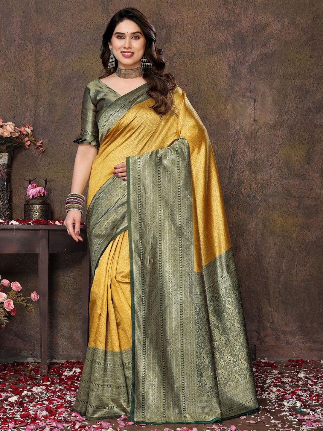 

KALINI Woven Design Zari Banarasi Saree, Yellow