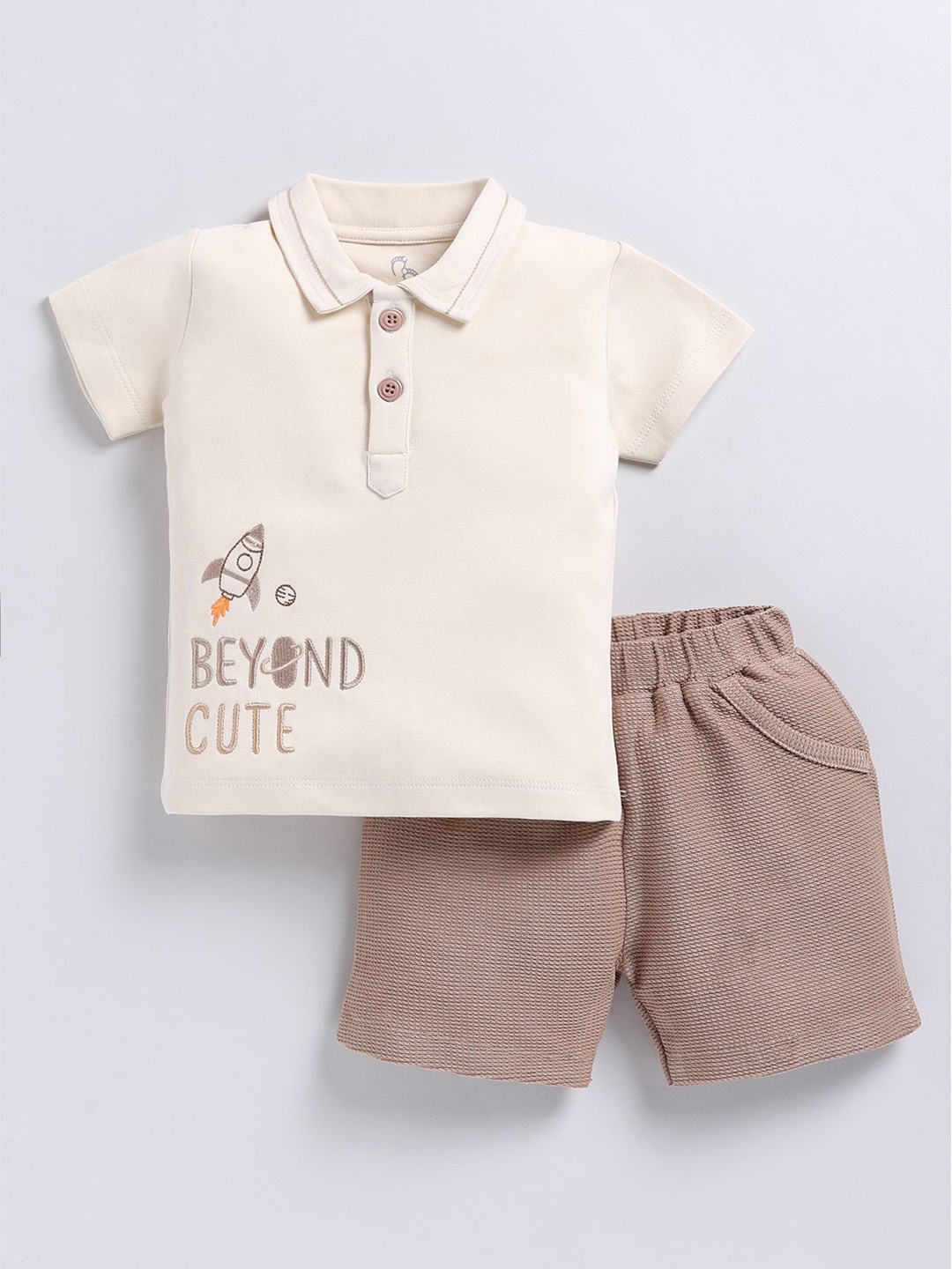 

BABY GO Boys Embroidered Polo Collar T-Shirt With Shorts, Beige