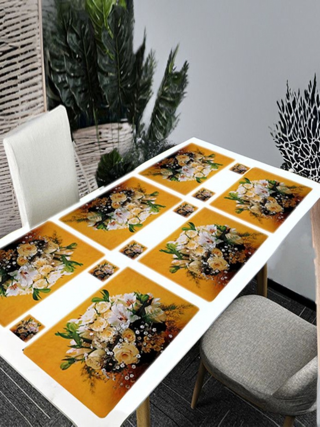 

REVEXO 6Pc Yellow & White Printed Rectangle Costers & Table Placemats