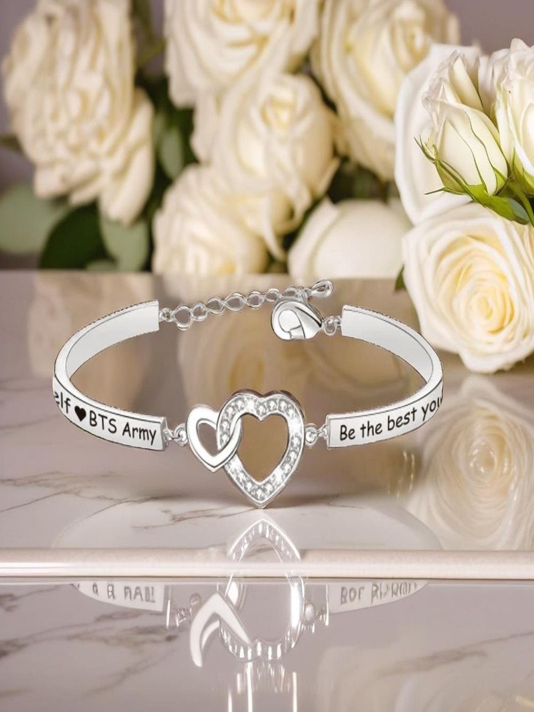 

DressBerry Silver-Plated Cubic Zirconia Studded Heart Shaped Charm Bracelet