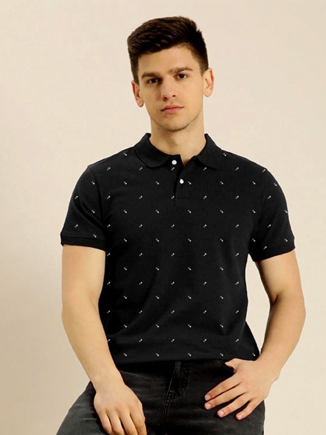 

MERRIMENT Men Geometric Printed Polo Collar Cotton T-shirt, Black