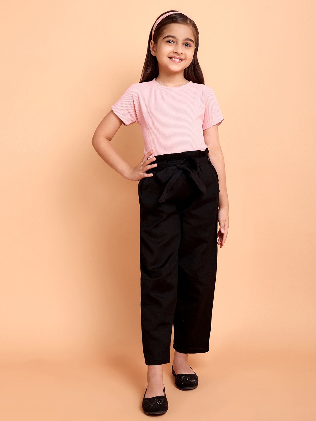 

YK Girls Round Neck Pure Cotton T-Shirt With Trouser, Pink