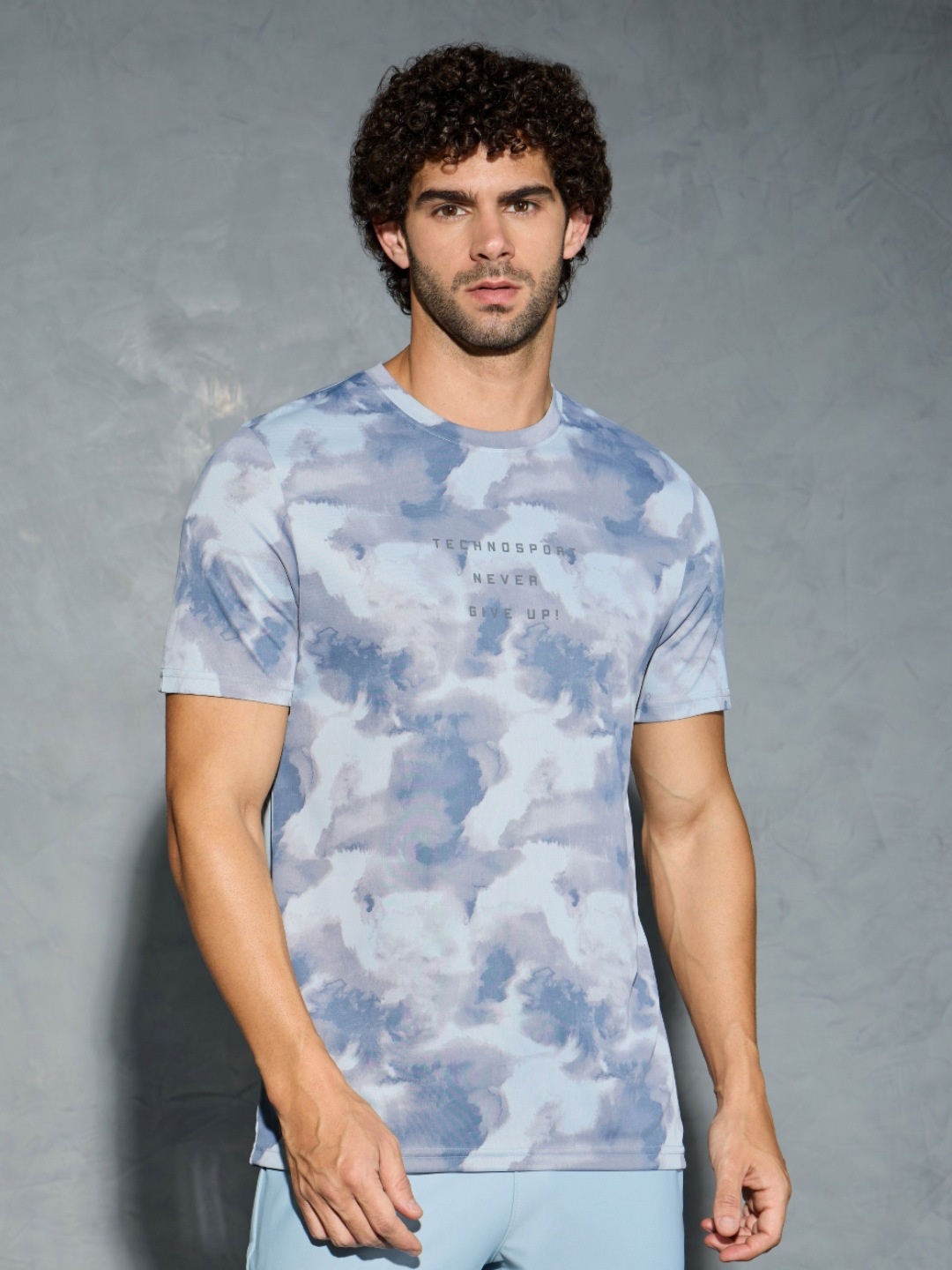 

Technosport Men Abstract Printed Antimicrobial Slim Fit T-shirt, Blue