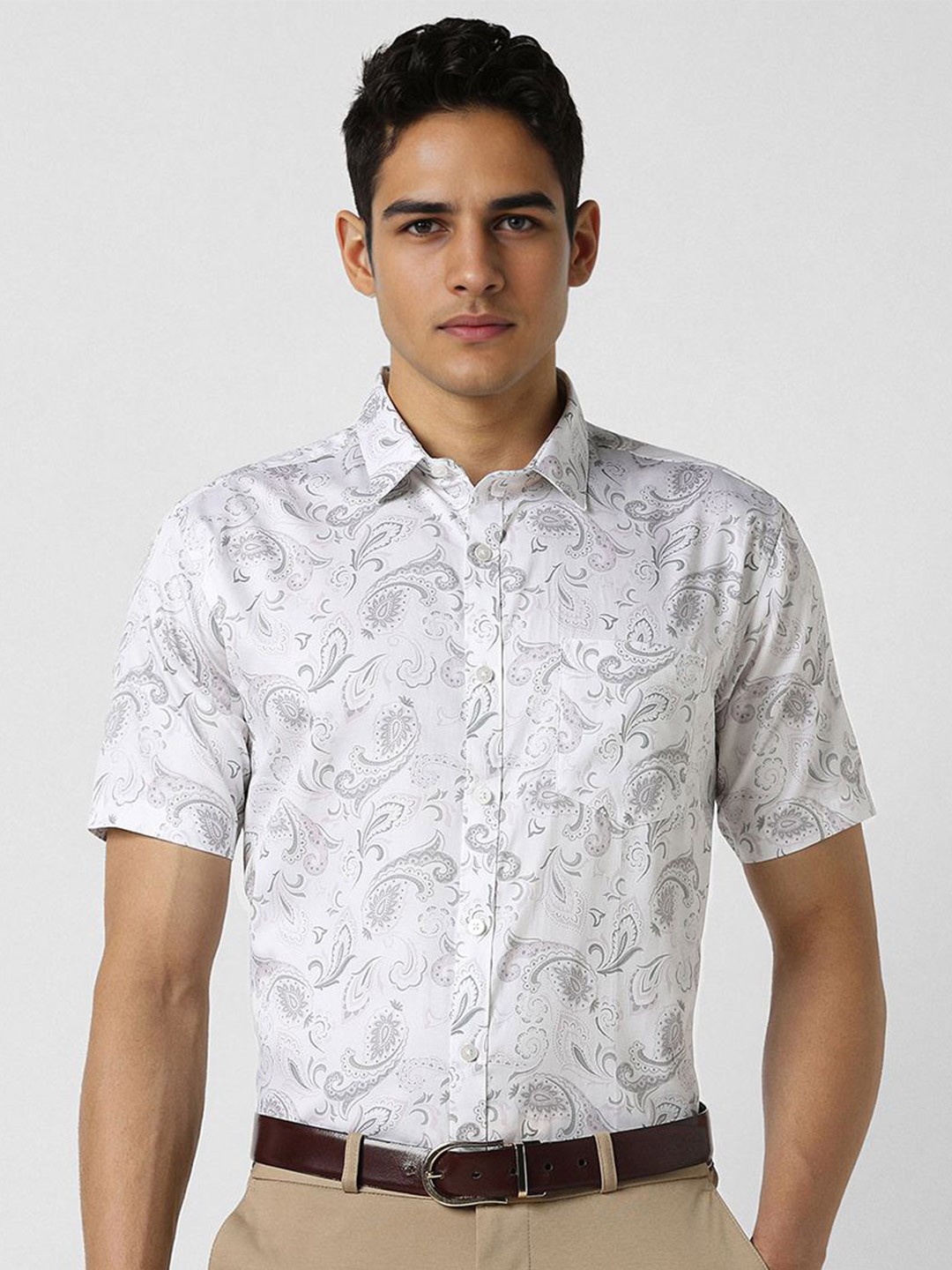 

V Dot Men Slim Fit Spread Collar Ethnic Motifs Printed Cotton Formal Shirt, White