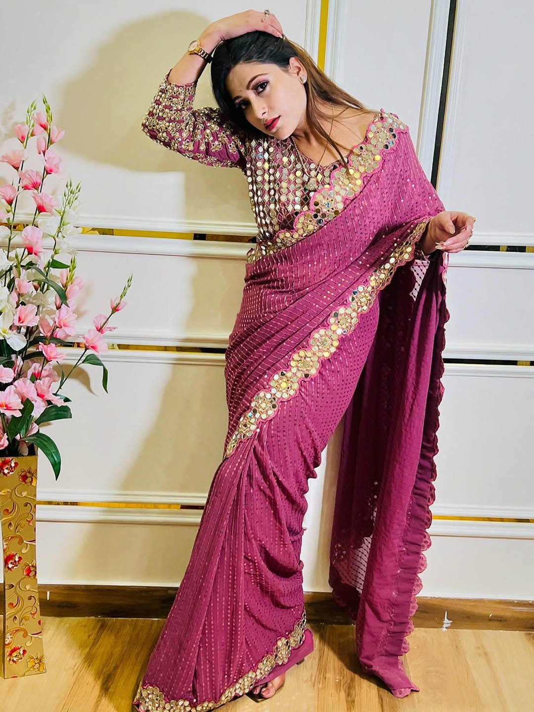 

Celeb Styles Embellished Mirror Work Pure Georgette Saree, Pink