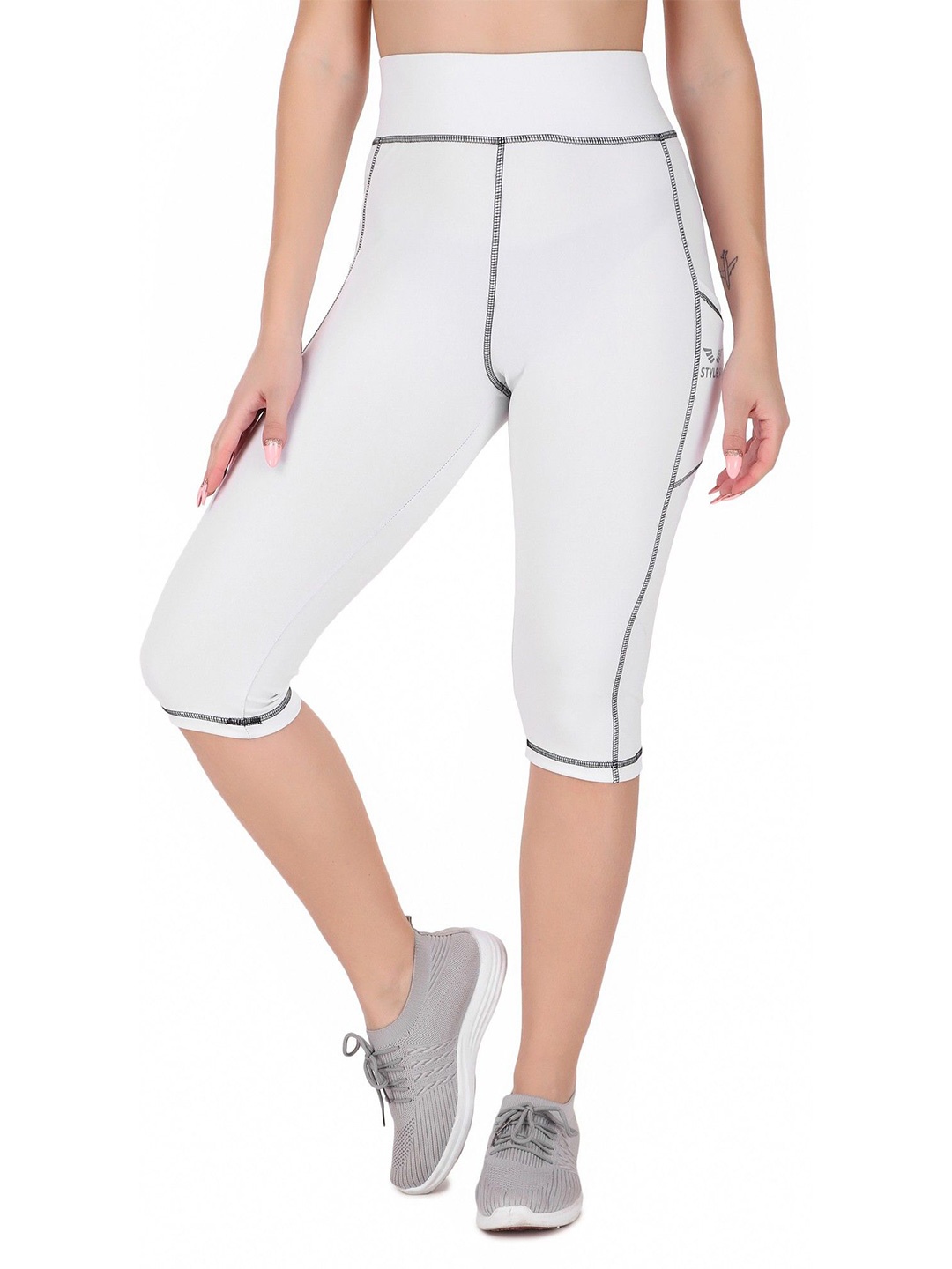 

STYLESO Women Slip-On Slim Fit Capris, White