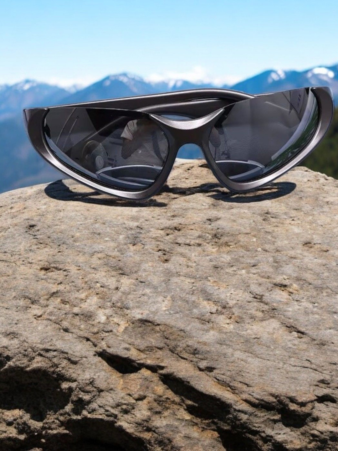 

DressBerry Women Cateye Sunglasses with UV Protected Lens 866730, Grey