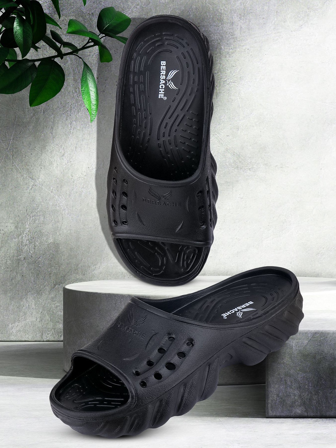 

BERSACHE Men Extra Soft Classic With Ultra Soft & Flexibility Sliders, Black