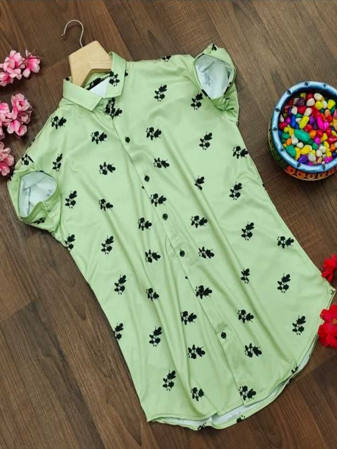 

iCome Men Spread Collar Conversational Printed Cotton Linen Casual Shirt, Green