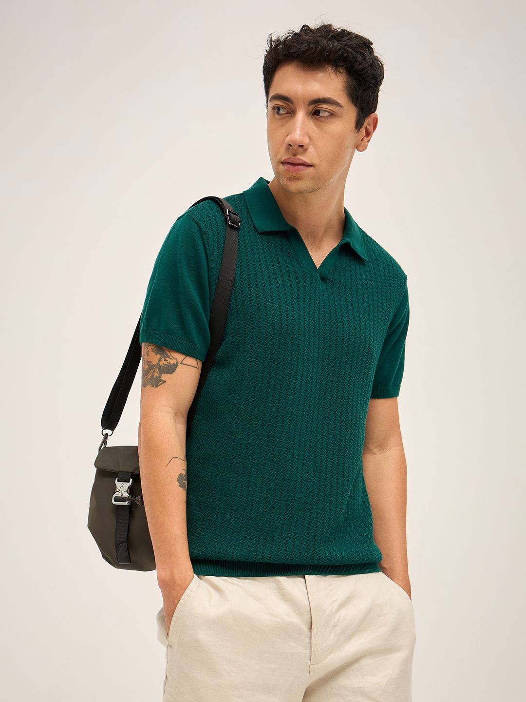 

THE BEAR HOUSE Men Self Design Polo Collar Cotton T-shirt, Green