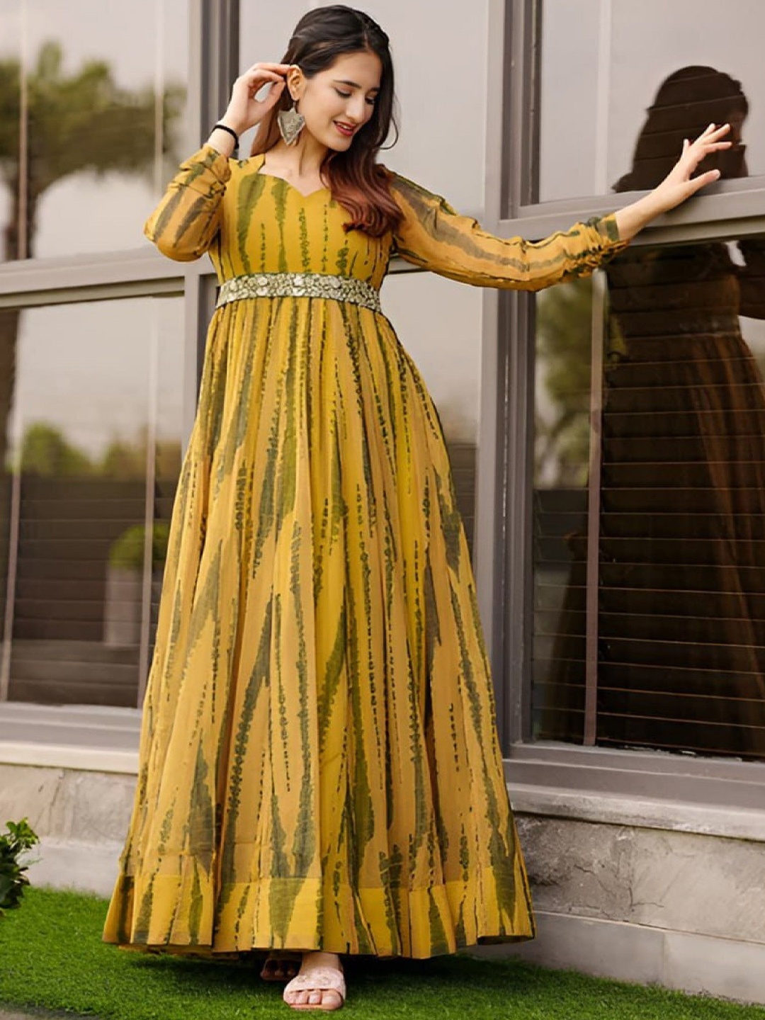 

Krunal Raiyania Tie-Dye Dyed Belted Gown Maxi Ethnic Dress, Yellow